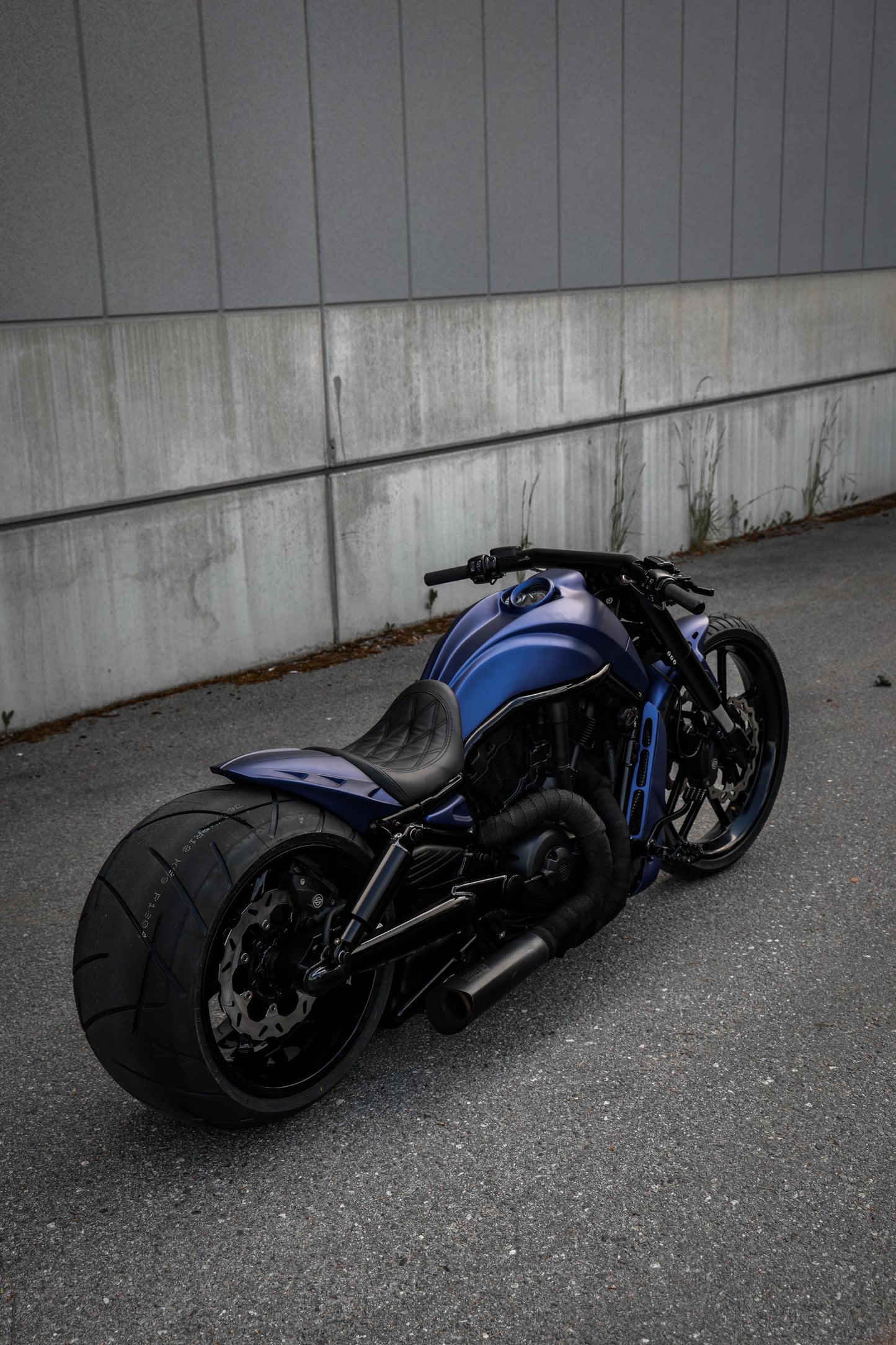 Harley Davidson Nightrod special 23” + 360 wide
