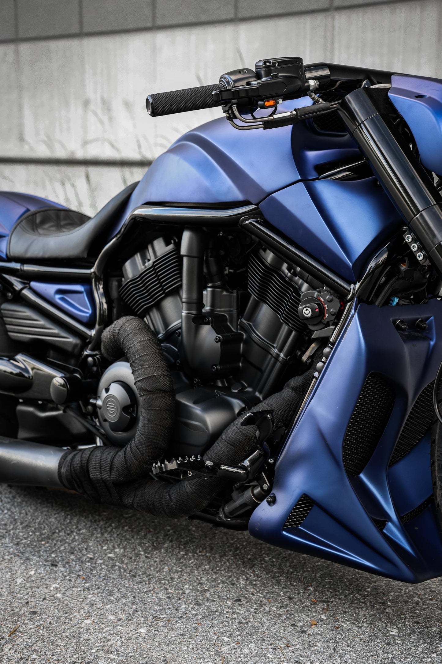 Harley Davidson Nightrod special 23” + 360 wide