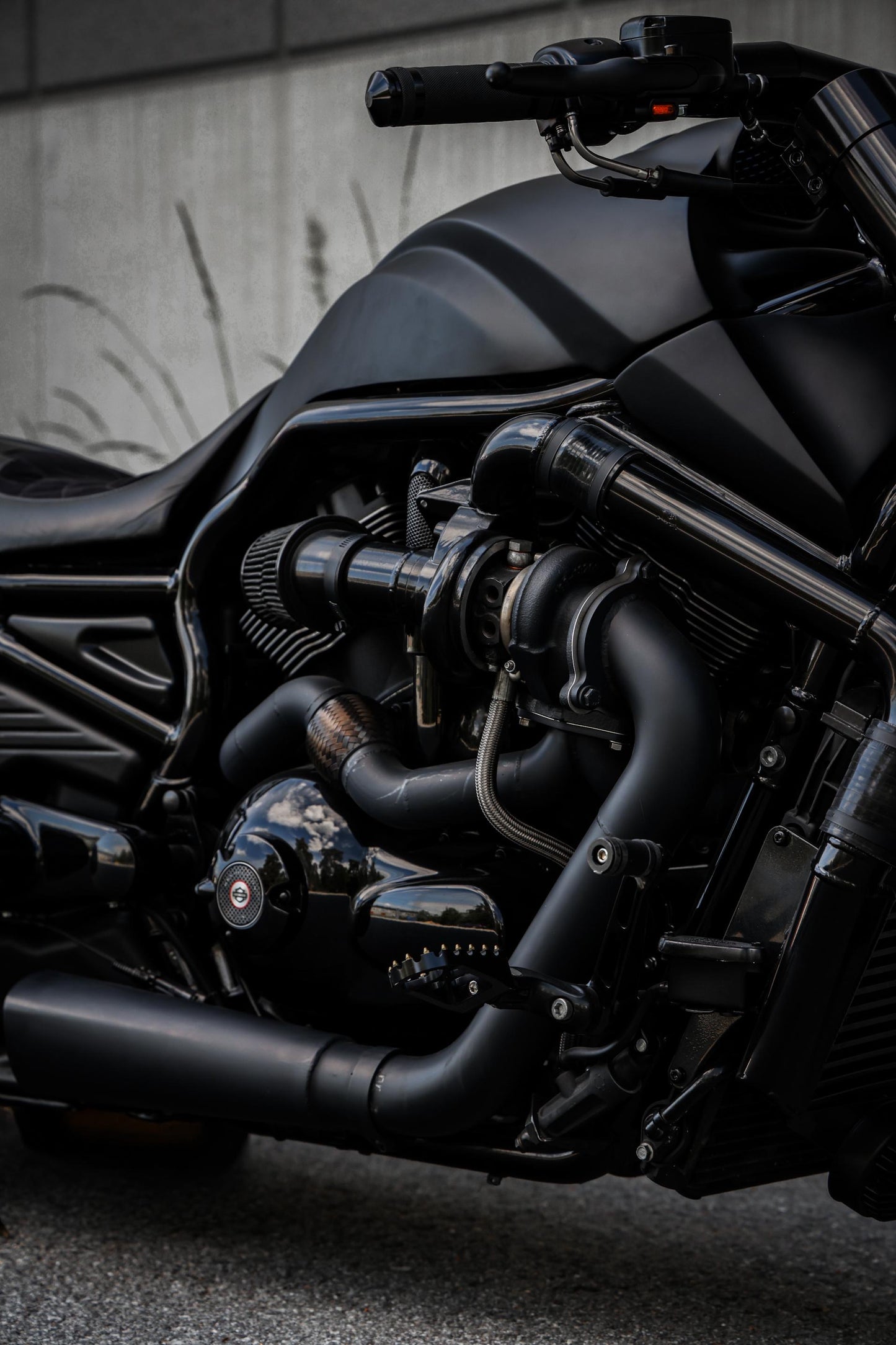 Harley Davidson Nightrod Special 400R Turbo ”THEBEAST”
