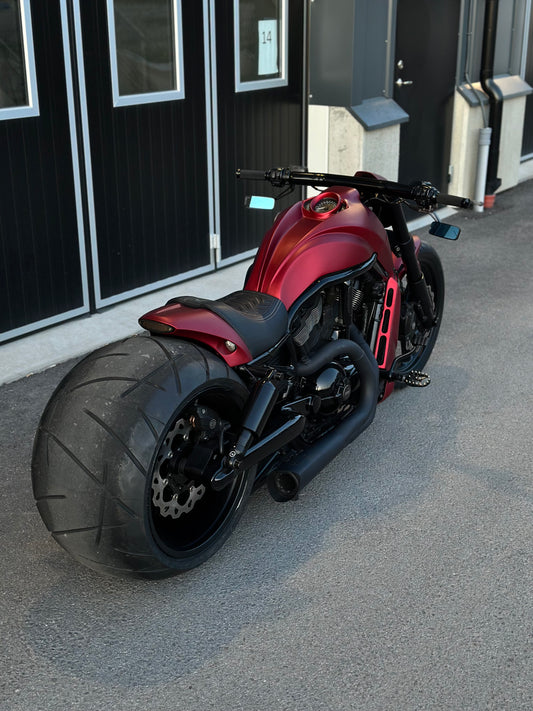 Harley Davidson Nightrod Special  Custom R.E.D400