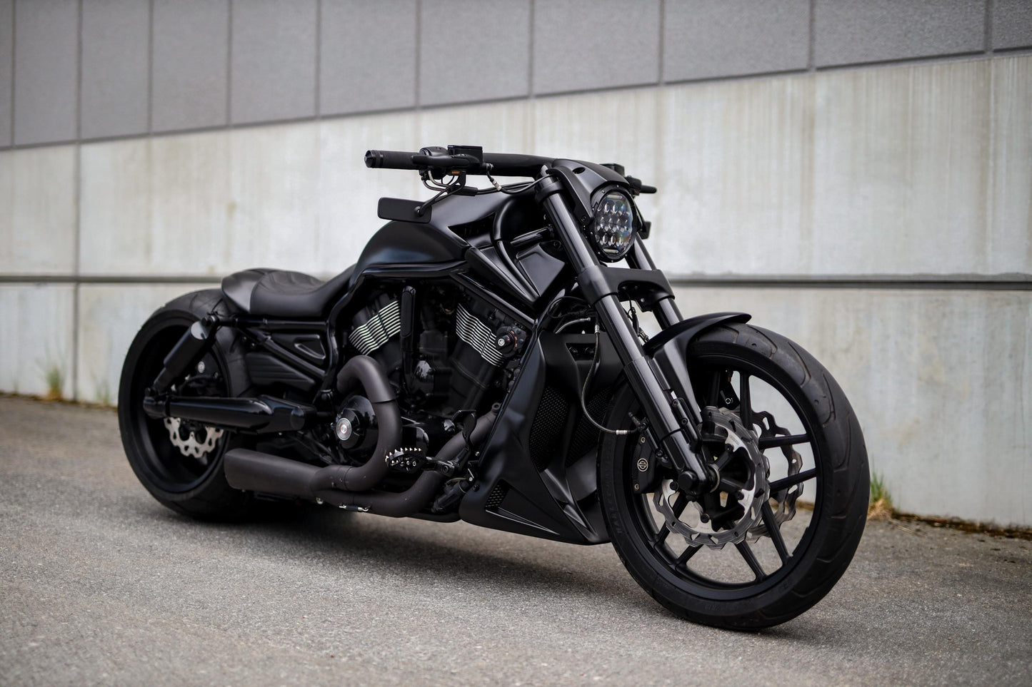 Harley Davidson Nightrod special BLACK360 Custom
