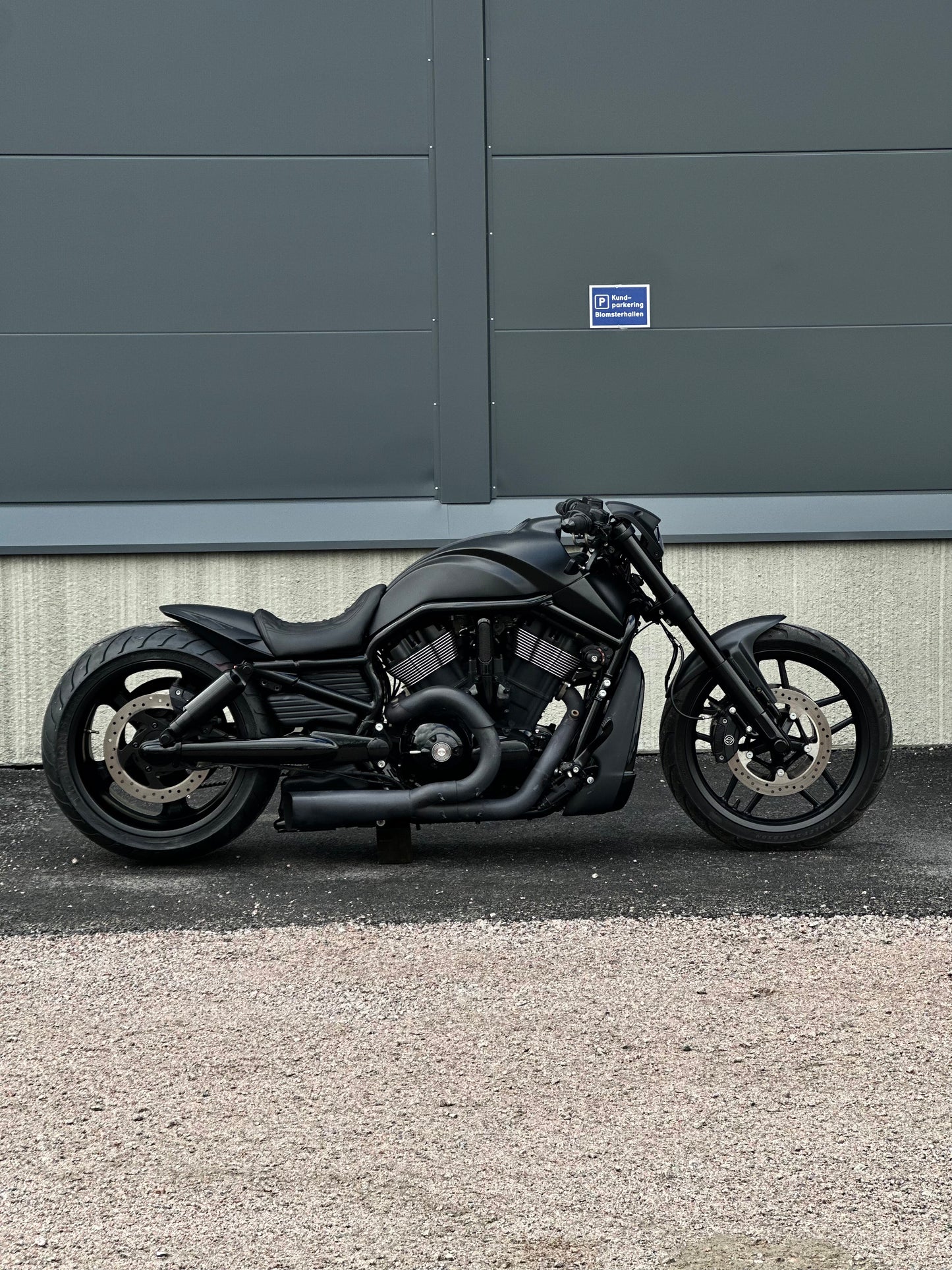 Harley Davidson Nightrod Special Extreme 360 black